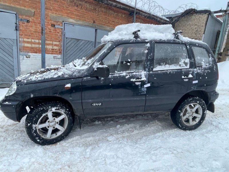 В Рузаевке подвергнутый административному наказанию за вождение автомобиля в нетрезвом виде мужчина обвиняется в угоне «Нивы»,  принадлежащей отцу